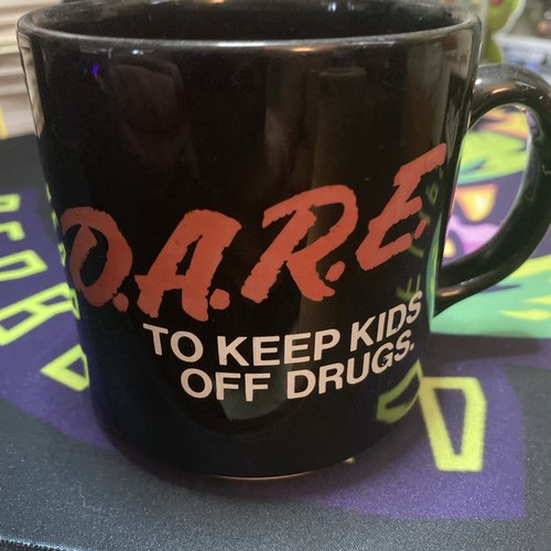 Vintage 1990s classic - classic, d.a.r.e